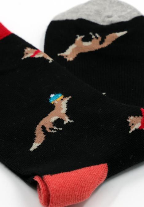 Șosete Bărbătești Organice Fără Cusătură negre cu animati colorate , Engros